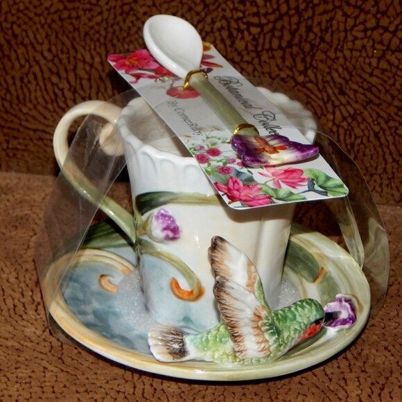 Botanical Collection Corner Ruby Hummingbird Iris Teacup Saucer Spoon Set NWT - Picture 3 of 12